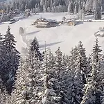 Daarhof شقة واغراين
