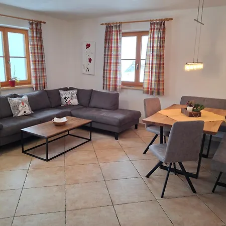 Daarhof Apartman *